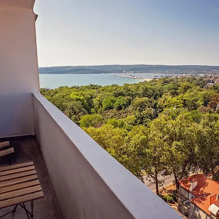 Modern Sea View 2bd Next To Sea Garden By Apartmax * Varna