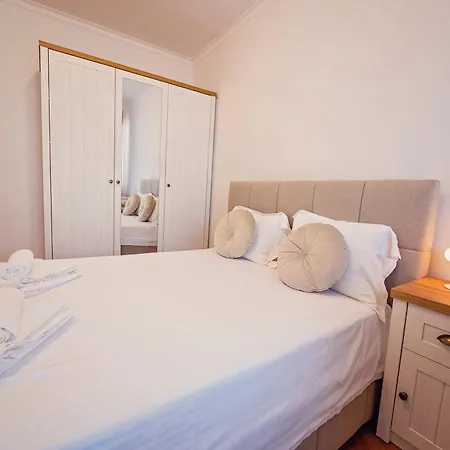 Appartement Modern Sea View 2bd Next To Sea Garden By Apartmax *