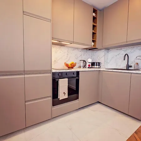 Modern Sea View 2bd Next To Sea Garden By Apartmax Appartement *