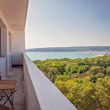 Appartement Modern Sea View 2bd Next To Sea Garden By Apartmax Varna